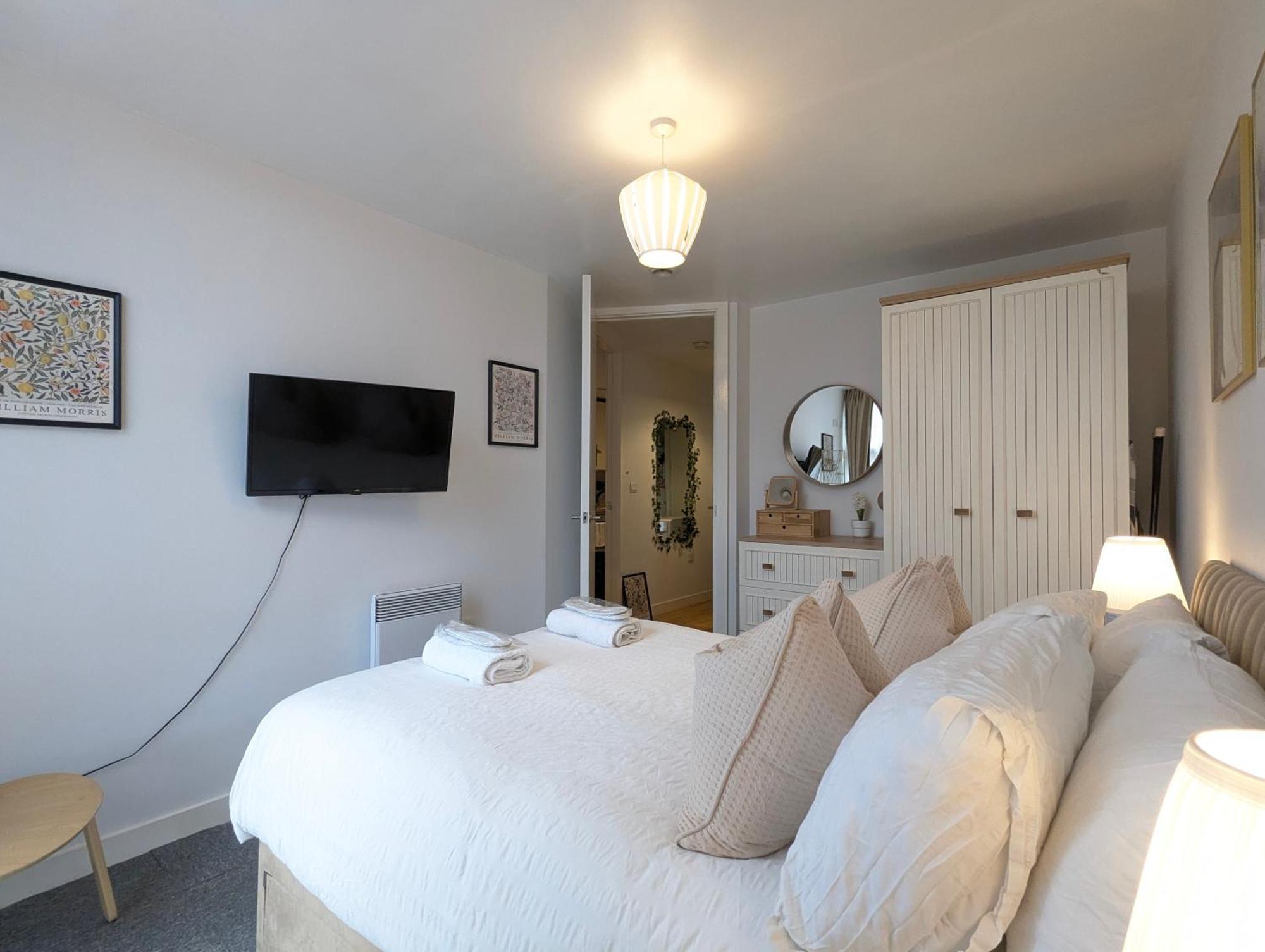 City Centre Morden 1-Bedroom Apt Near Dock Liverpool Bagian luar foto