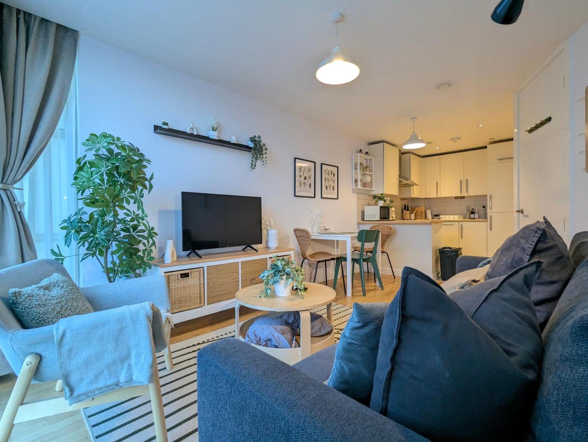 City Centre Morden 1-Bedroom Apt Near Dock Liverpool Bagian luar foto