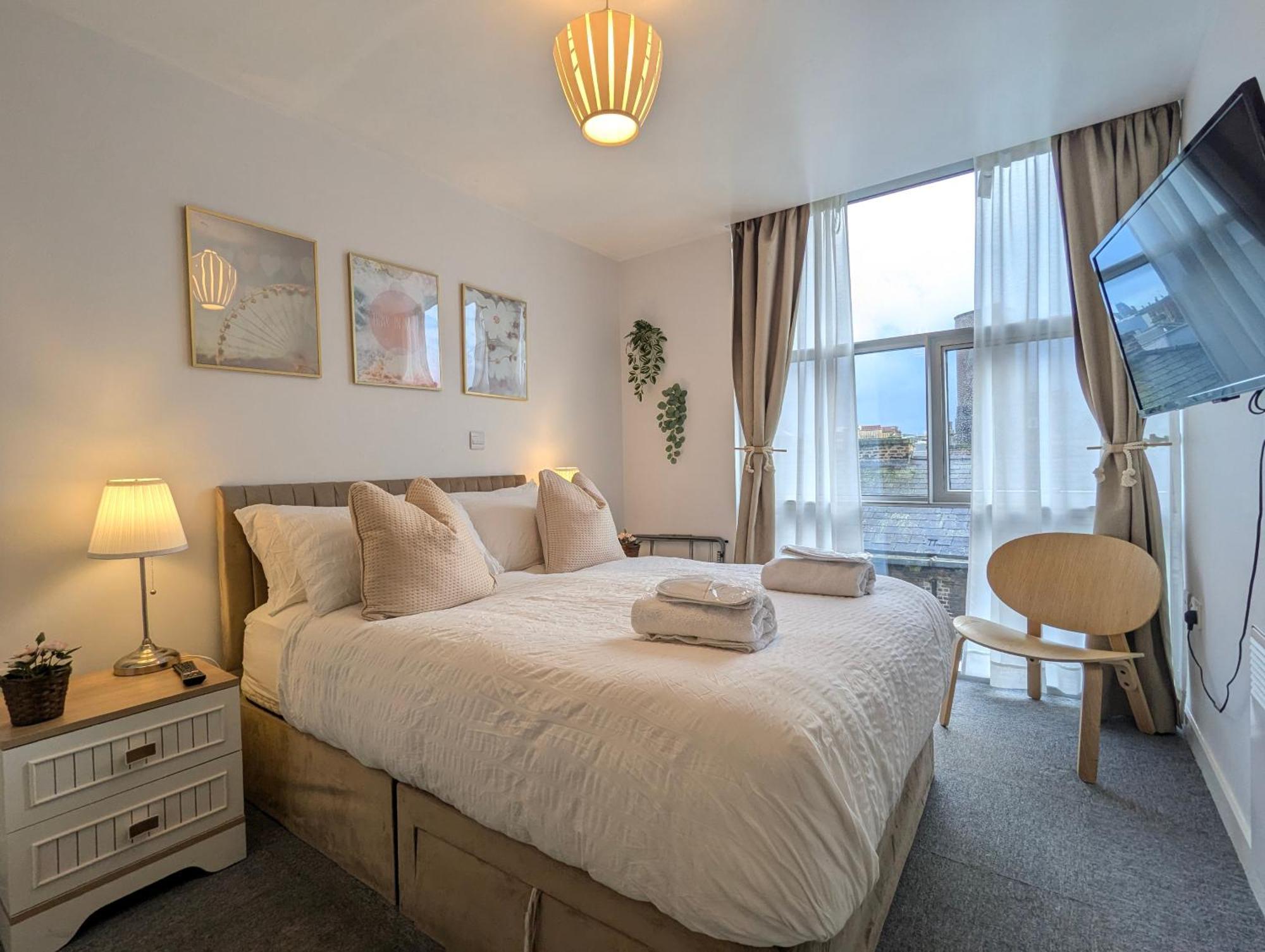 City Centre Morden 1-Bedroom Apt Near Dock Liverpool Bagian luar foto